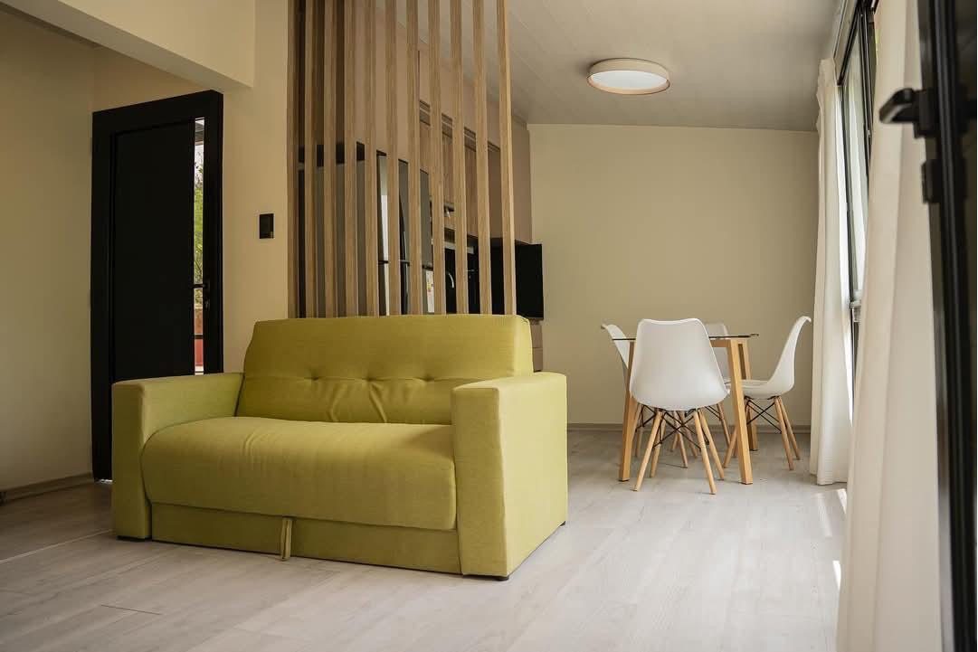 Suite 102 Curvas
